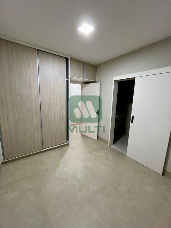 Casa de Condomínio à venda com 4 quartos, 303m² - Foto 20