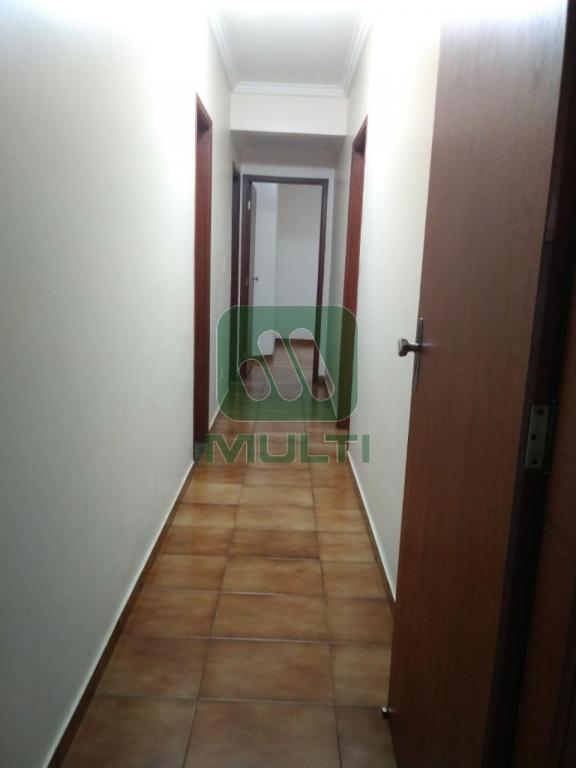 Apartamento à venda com 4 quartos, 205m² - Foto 3