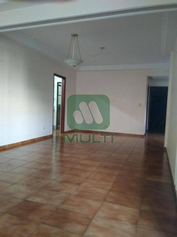 Apartamento à venda com 4 quartos, 205m² - Foto 11