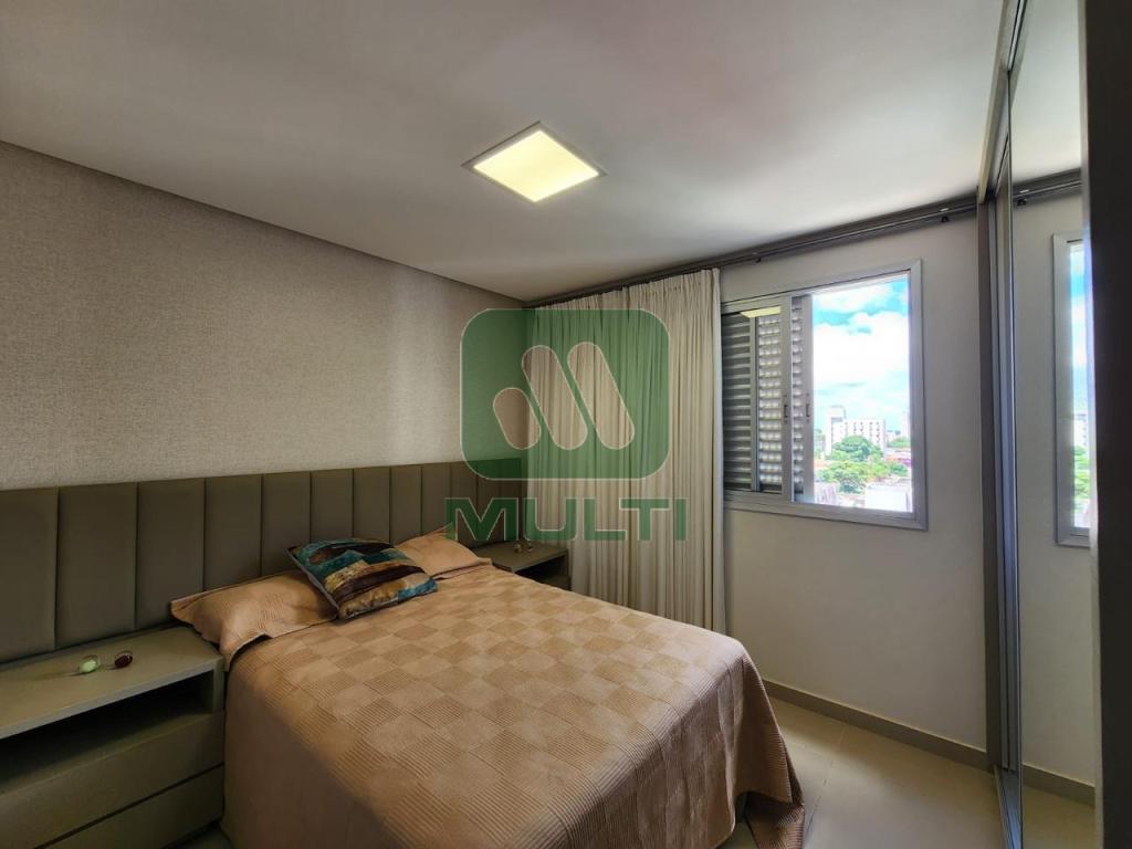 Apartamento à venda com 3 quartos, 144m² - Foto 6