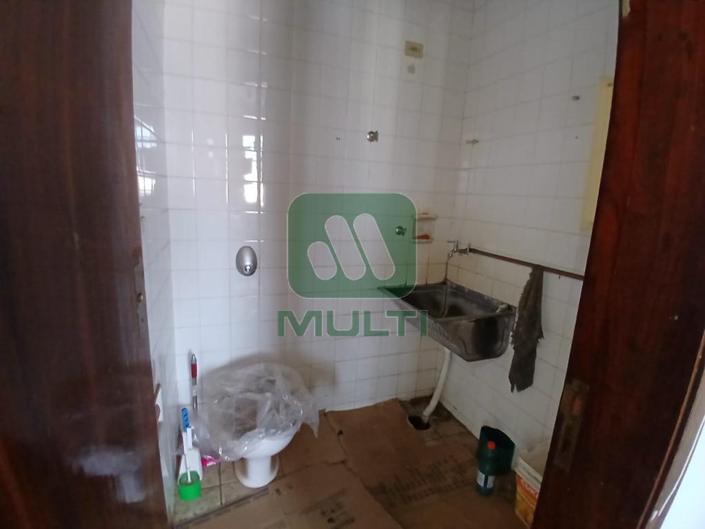 Apartamento à venda com 3 quartos, 170m² - Foto 8