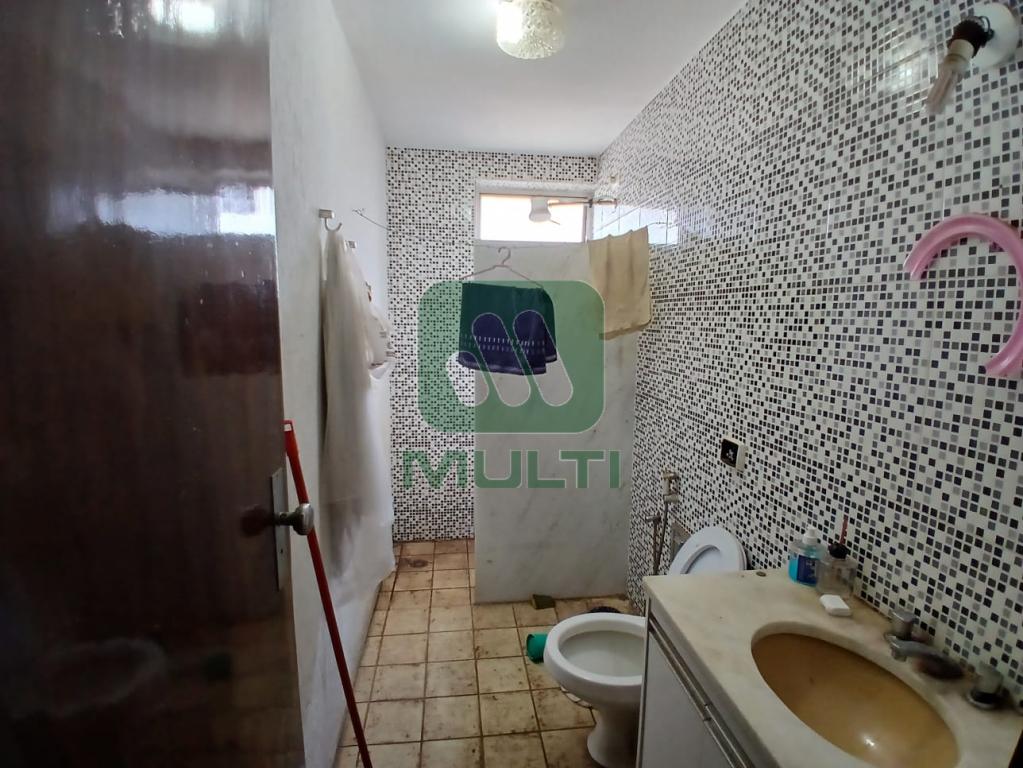 Apartamento à venda com 3 quartos, 170m² - Foto 17