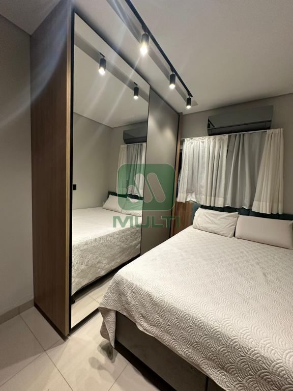 Casa à venda com 3 quartos, 80m² - Foto 6