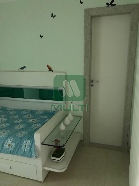 Apartamento à venda com 4 quartos, 164m² - Foto 4