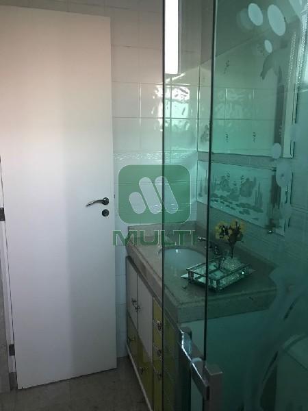 Apartamento à venda com 4 quartos, 164m² - Foto 17