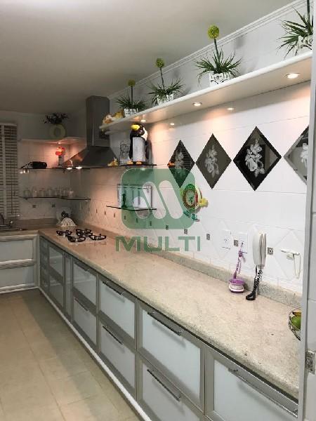 Apartamento à venda com 4 quartos, 164m² - Foto 48