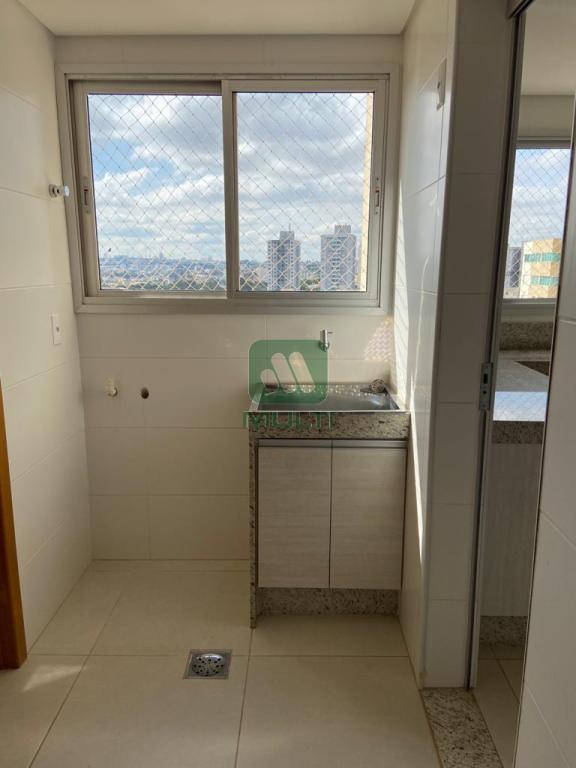 Apartamento à venda com 3 quartos, 108m² - Foto 8