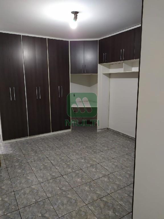 Casa à venda com 3 quartos, 220m² - Foto 23