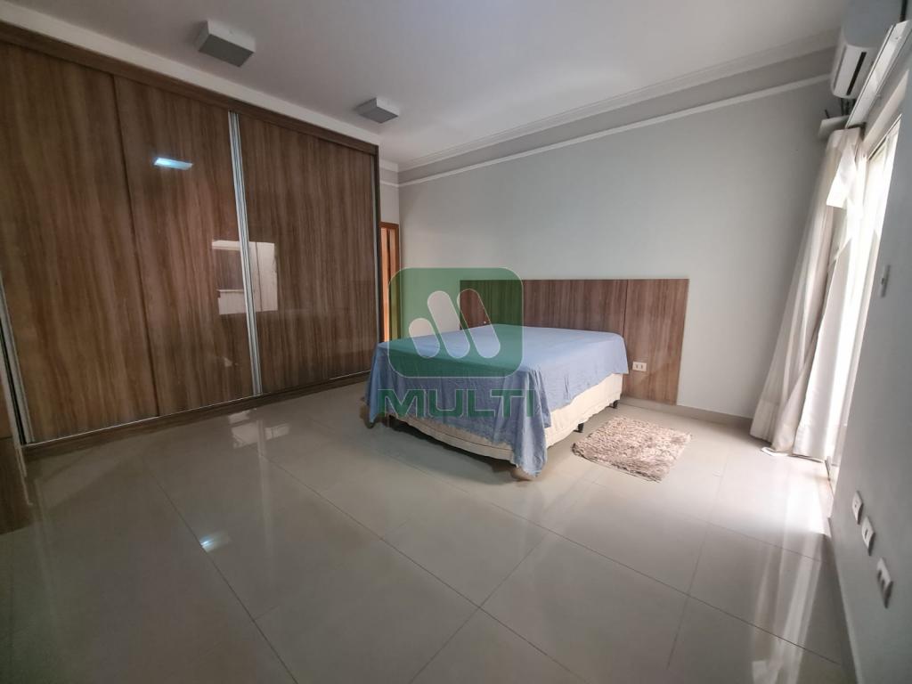 Casa à venda com 3 quartos, 148m² - Foto 18