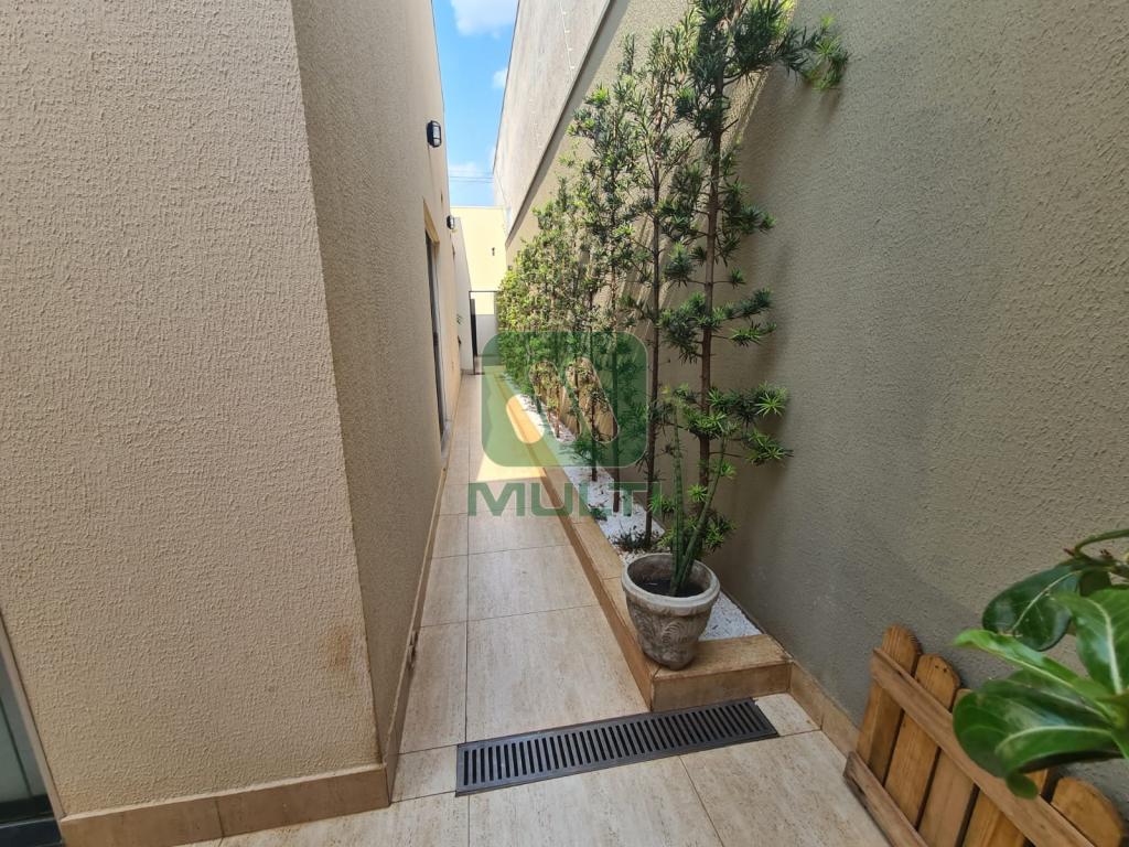 Casa à venda com 3 quartos, 148m² - Foto 23