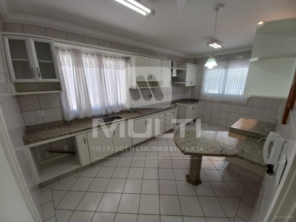 Cobertura à venda com 3 quartos, 215m² - Foto 19