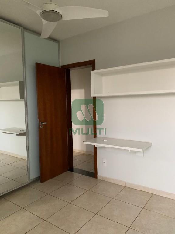 Apartamento à venda com 4 quartos, 136m² - Foto 13