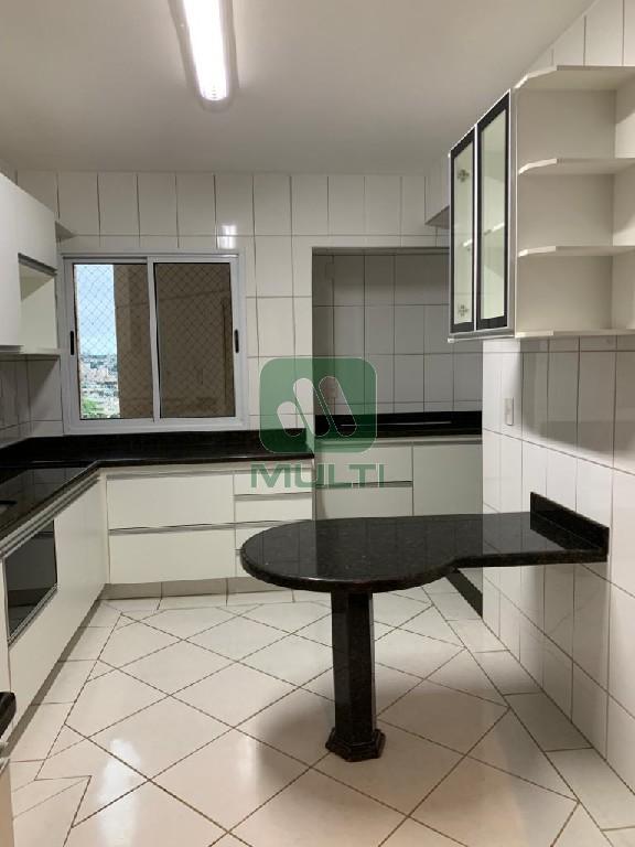 Apartamento à venda com 4 quartos, 136m² - Foto 20