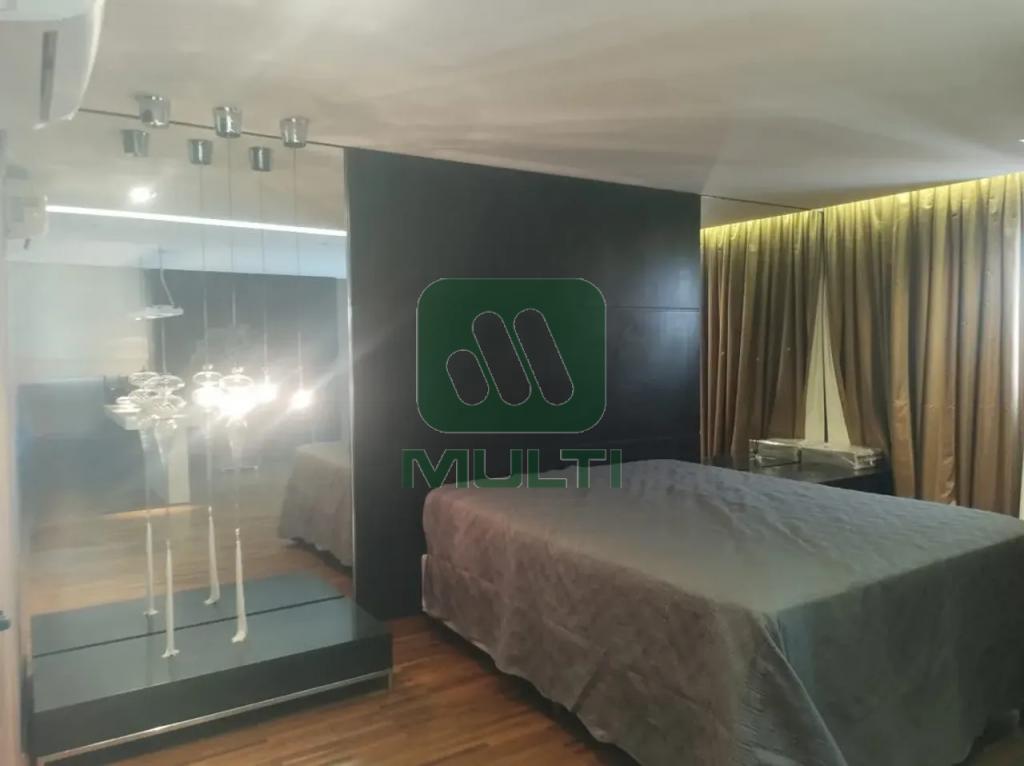 Apartamento à venda com 1 quarto, 130m² - Foto 6