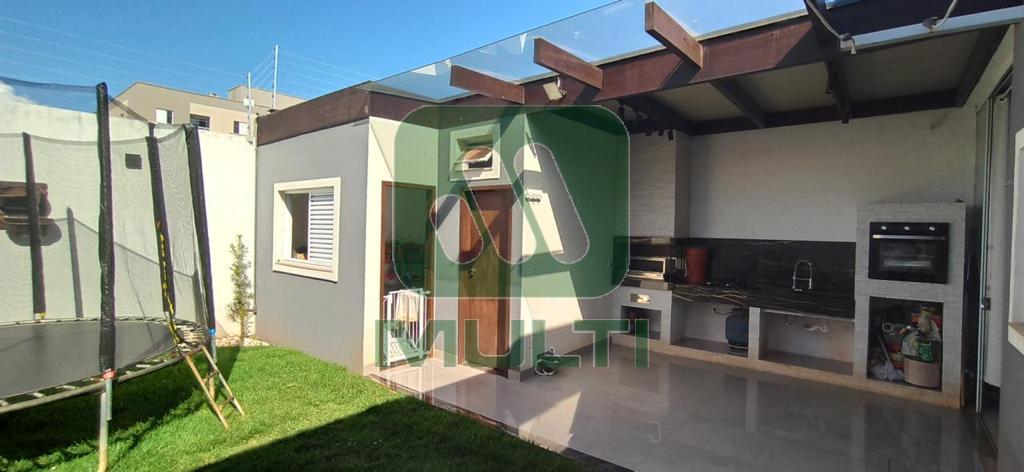 Casa à venda com 4 quartos, 170m² - Foto 13