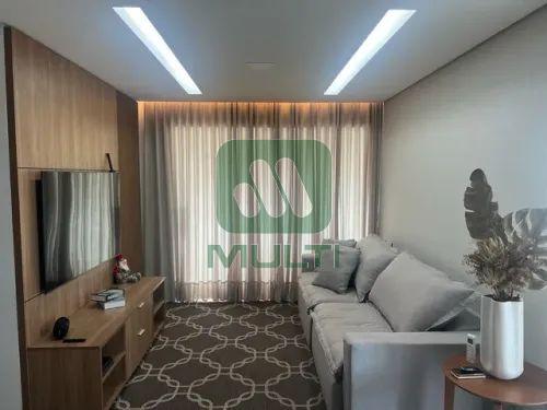 Apartamento à venda com 3 quartos, 115m² - Foto 2