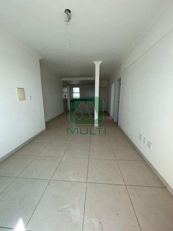 Apartamento à venda com 3 quartos, 96m² - Foto 11