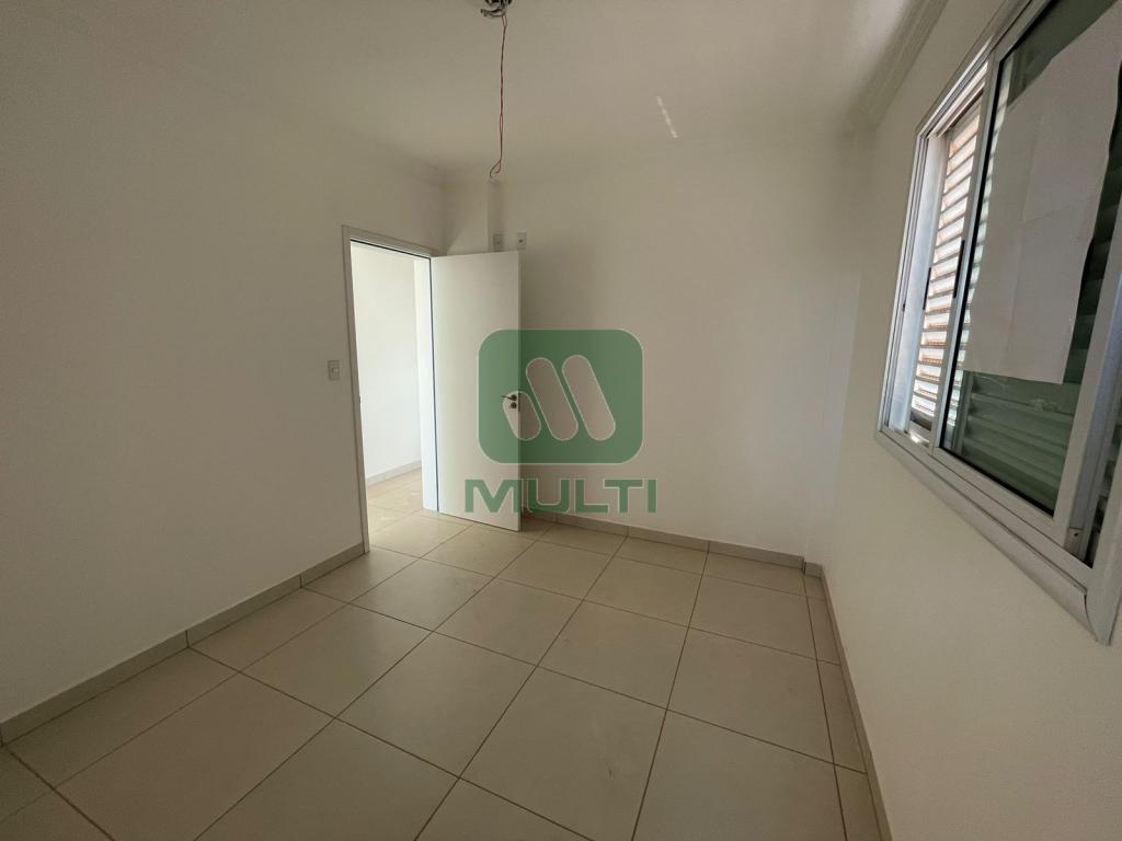 Apartamento à venda com 3 quartos, 96m² - Foto 13