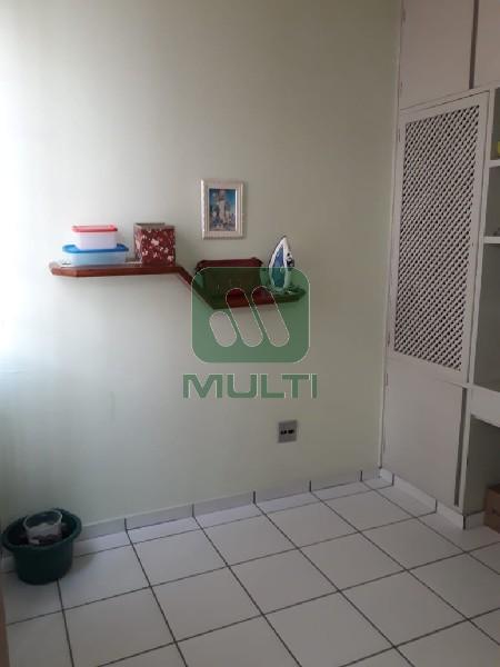 Apartamento à venda com 3 quartos, 115m² - Foto 9