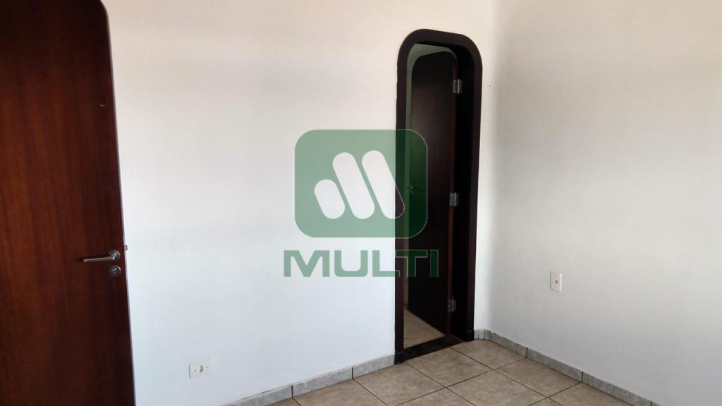 Apartamento à venda com 3 quartos, 106m² - Foto 12