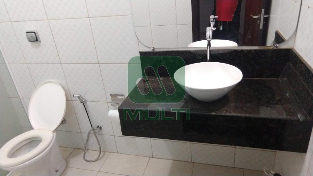 Apartamento à venda com 3 quartos, 106m² - Foto 13