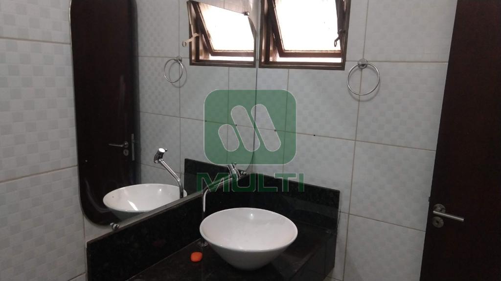 Apartamento à venda com 3 quartos, 106m² - Foto 17