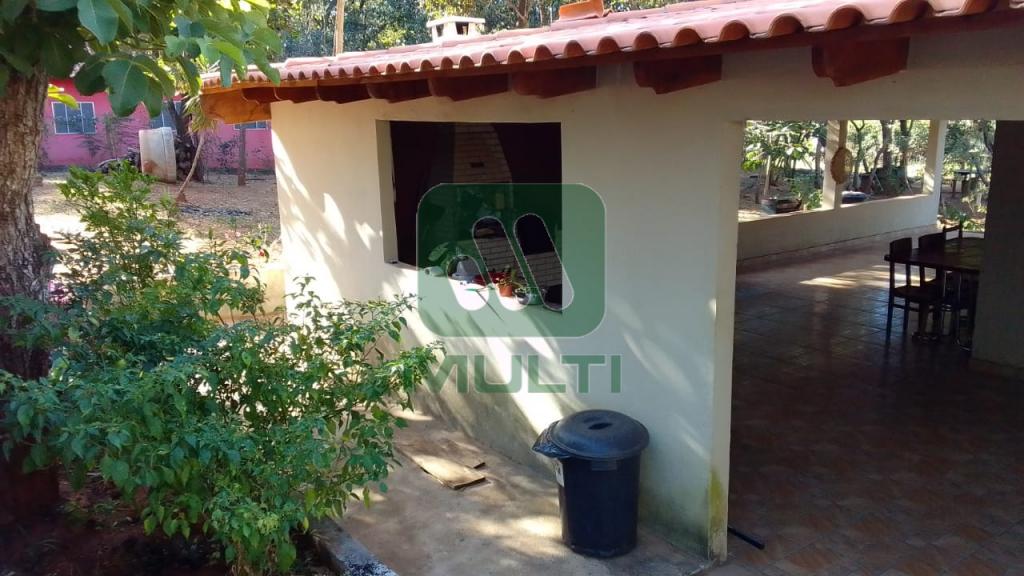 Fazenda à venda com 5 quartos, 200m² - Foto 6