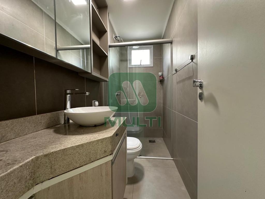 Apartamento à venda com 2 quartos, 62m² - Foto 12