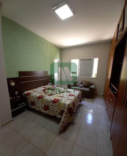 Casa à venda com 3 quartos, 196m² - Foto 11