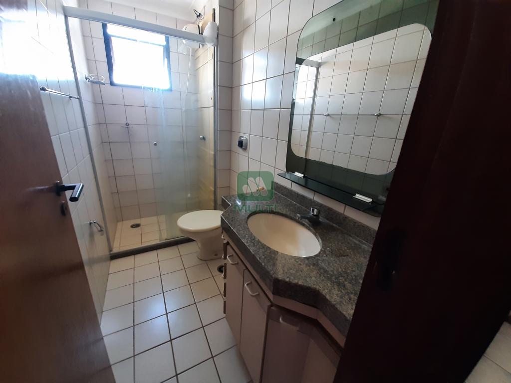 Apartamento à venda com 3 quartos, 84m² - Foto 7