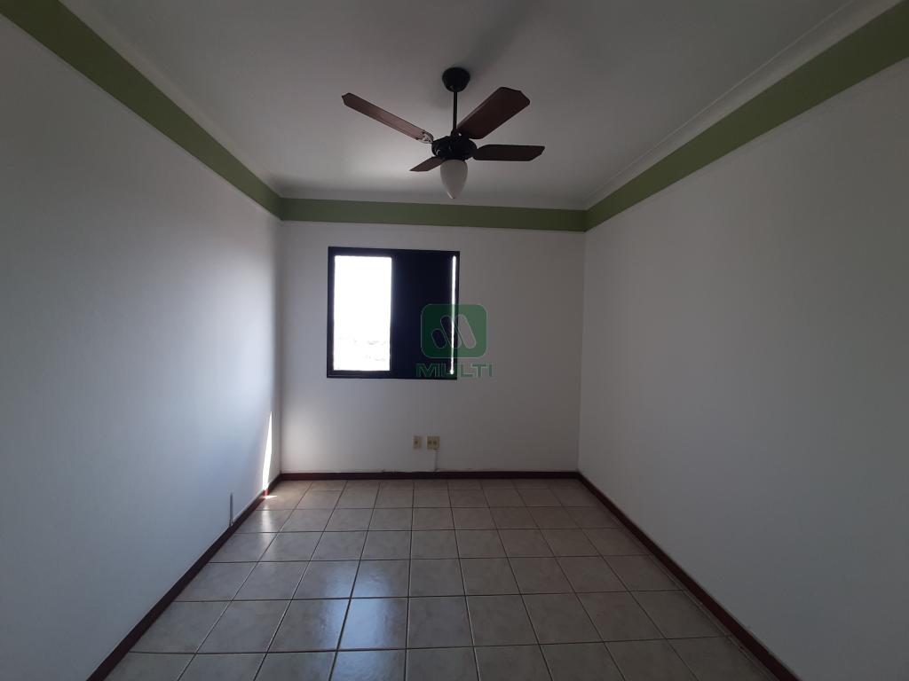 Apartamento à venda com 3 quartos, 84m² - Foto 10