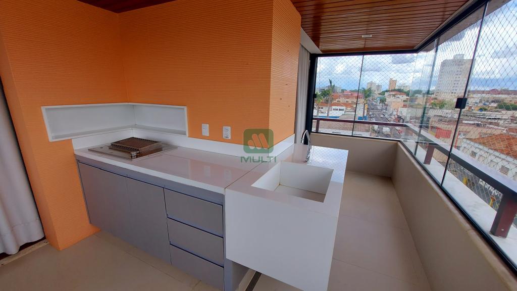 Apartamento à venda com 4 quartos, 262m² - Foto 5