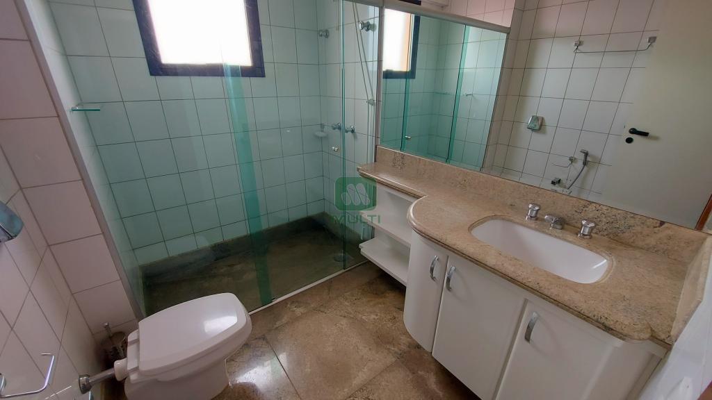 Apartamento à venda com 4 quartos, 262m² - Foto 8