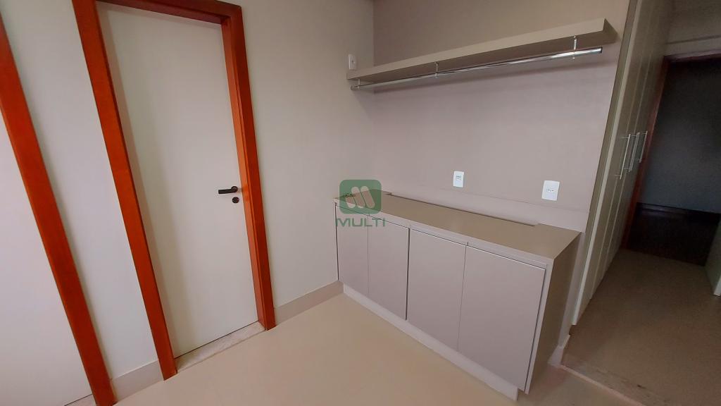 Apartamento à venda com 4 quartos, 262m² - Foto 20