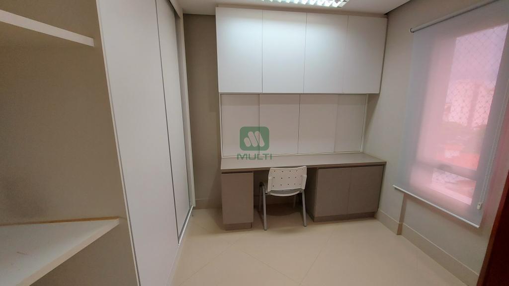 Apartamento à venda com 4 quartos, 262m² - Foto 22