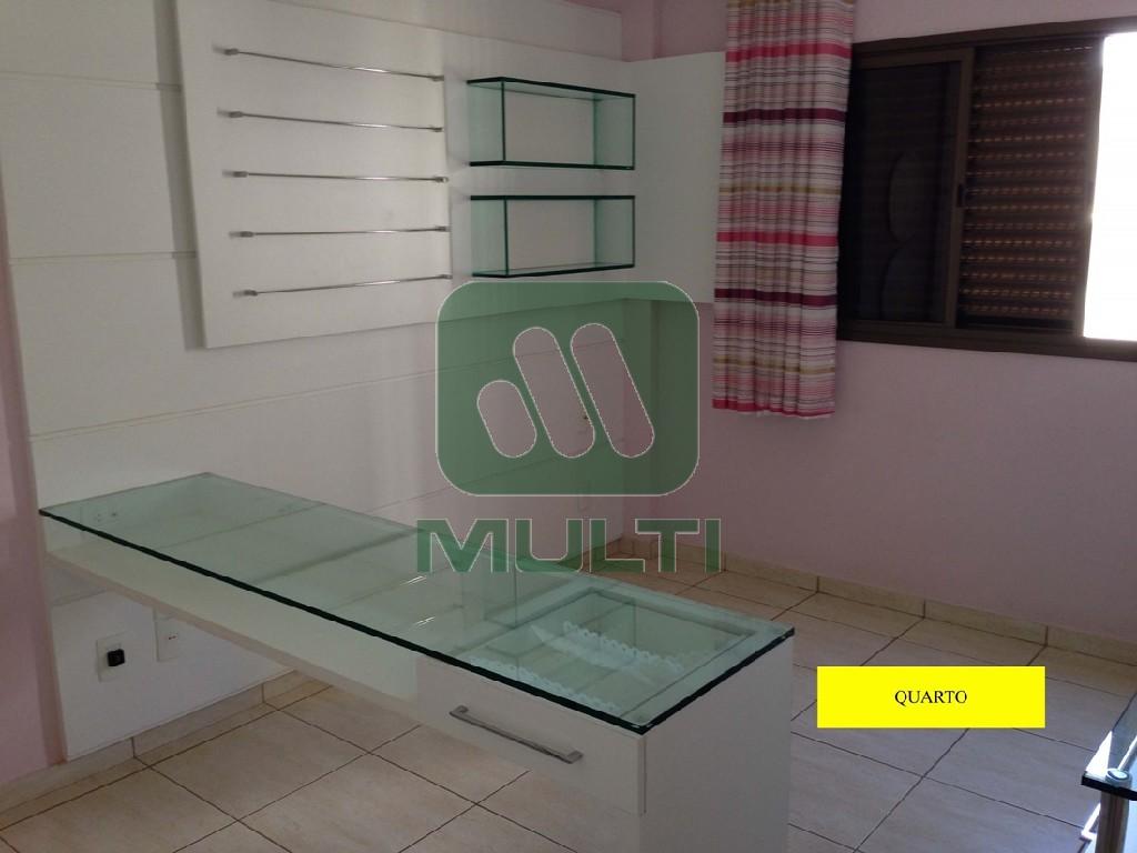 Apartamento à venda com 3 quartos, 174m² - Foto 18