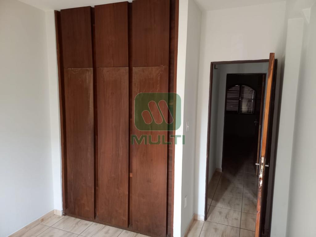 Apartamento à venda com 2 quartos, 87m² - Foto 4