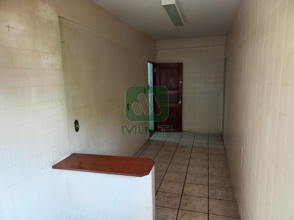 Apartamento à venda com 2 quartos, 87m² - Foto 6