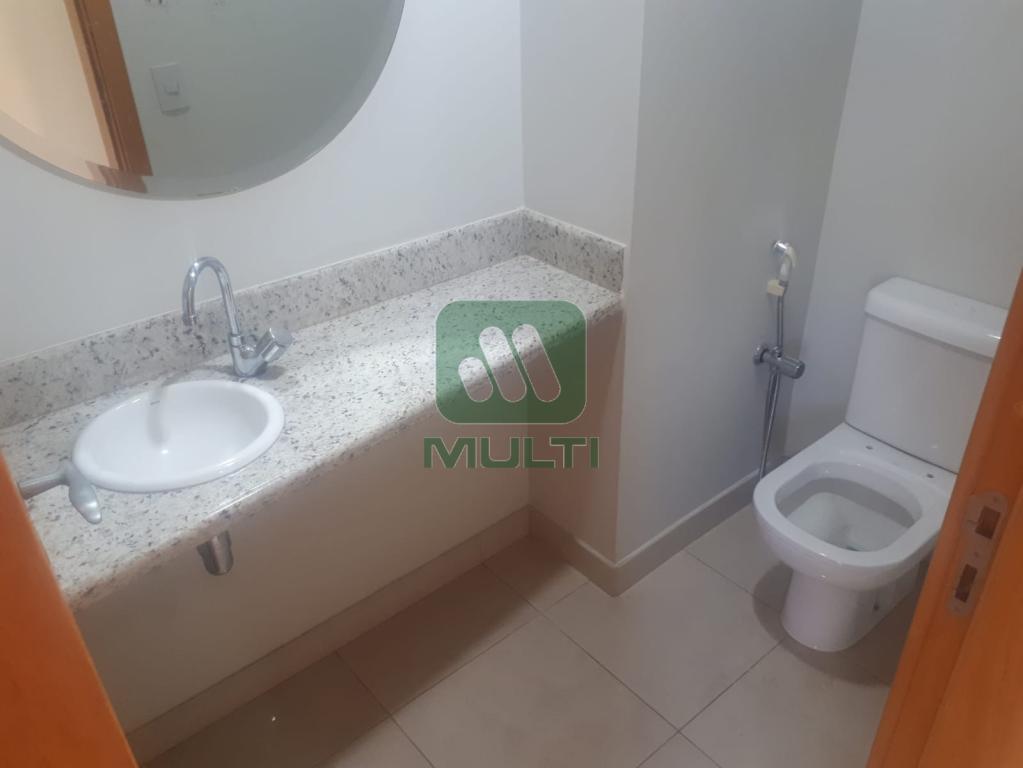 Apartamento à venda com 3 quartos, 189m² - Foto 18