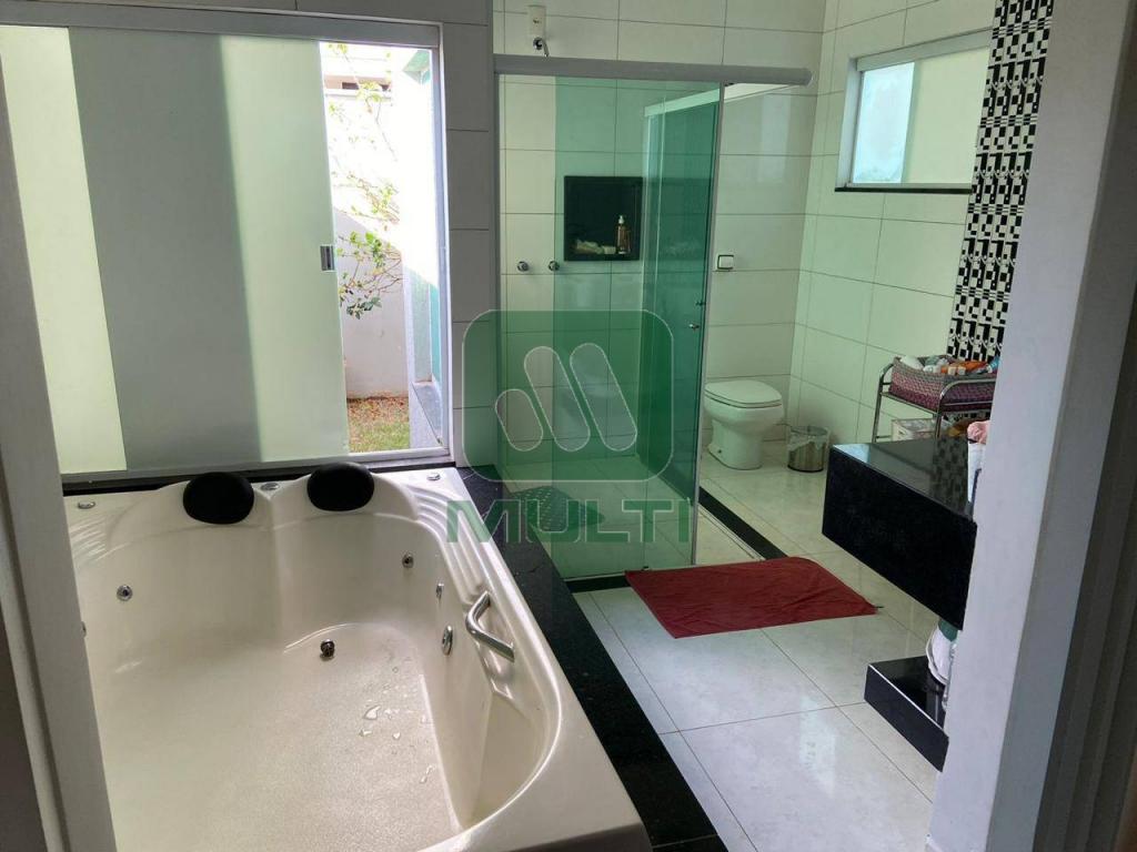 Casa de Condomínio à venda com 3 quartos, 247m² - Foto 16