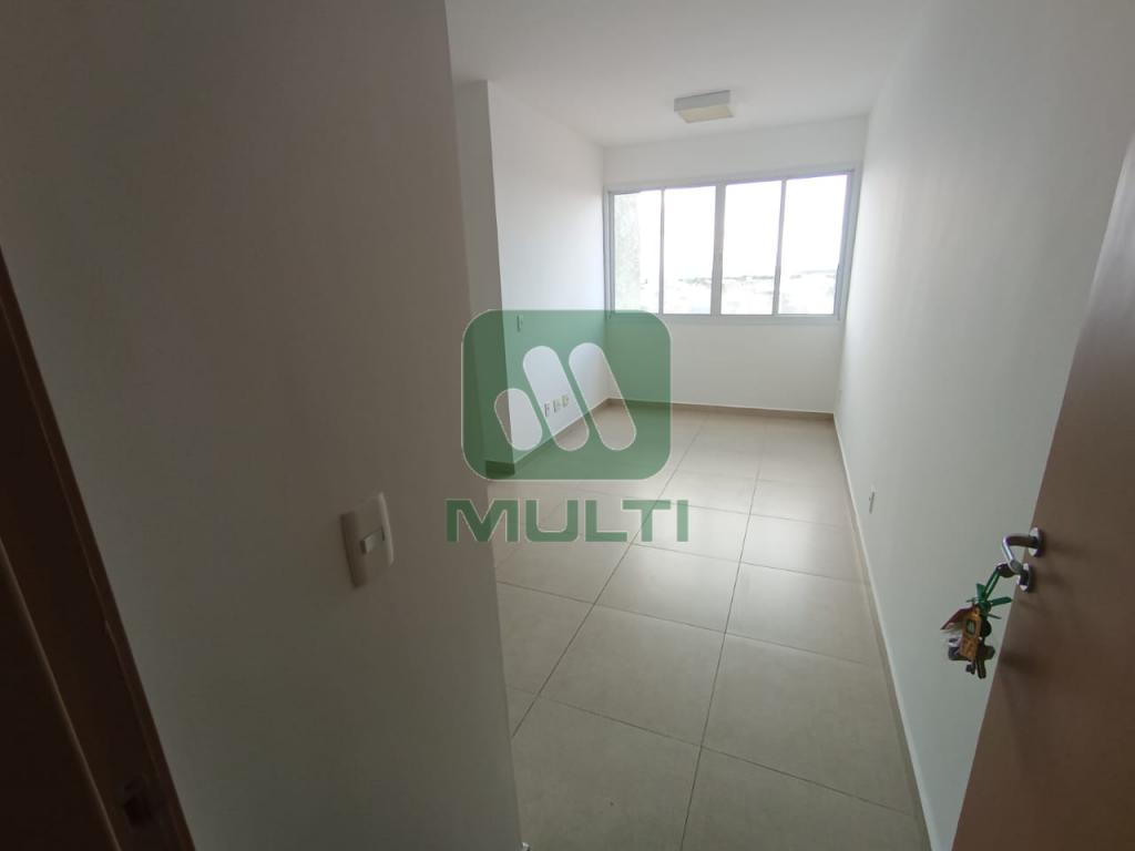 Apartamento à venda com 2 quartos, 52m² - Foto 2