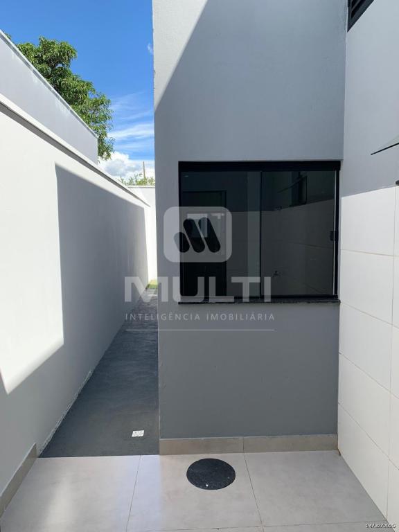 Casa à venda com 2 quartos, 64m² - Foto 8