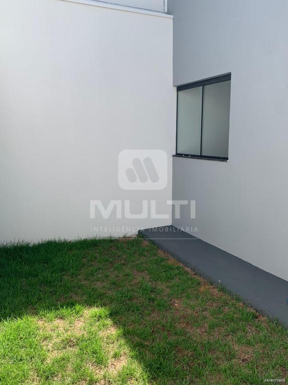 Casa à venda com 2 quartos, 64m² - Foto 9