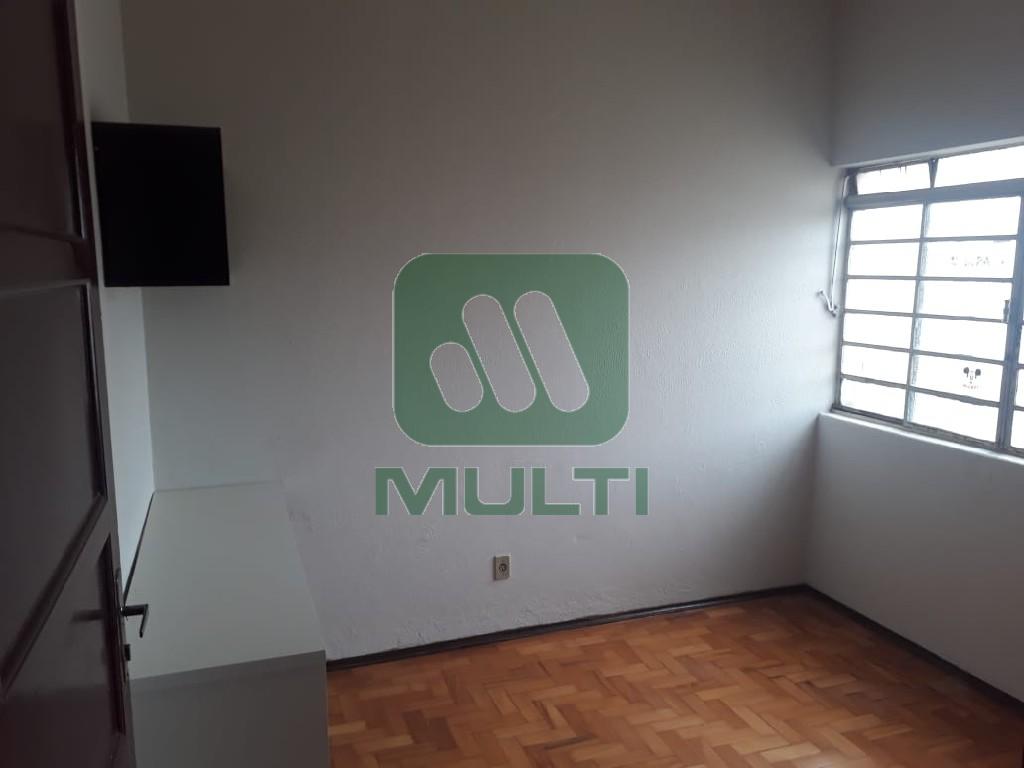 Apartamento à venda com 3 quartos, 83m² - Foto 5