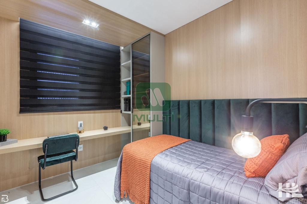 Apartamento à venda com 3 quartos, 111m² - Foto 7