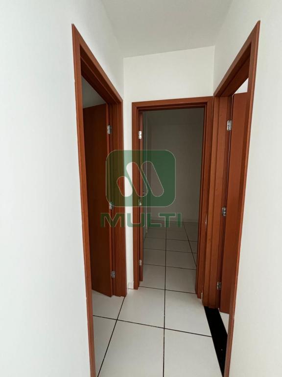 Apartamento à venda com 2 quartos, 55m² - Foto 4