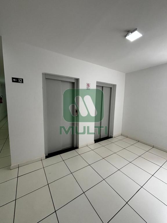 Apartamento à venda com 2 quartos, 55m² - Foto 8