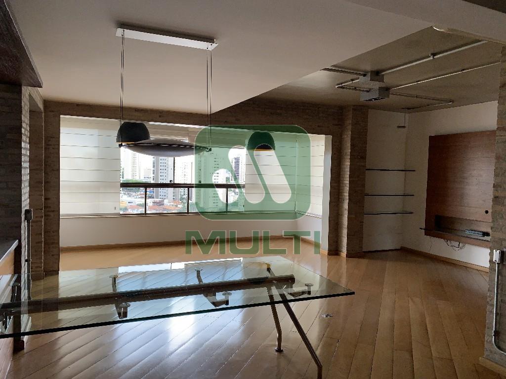 Apartamento à venda com 2 quartos, 300m² - Foto 1