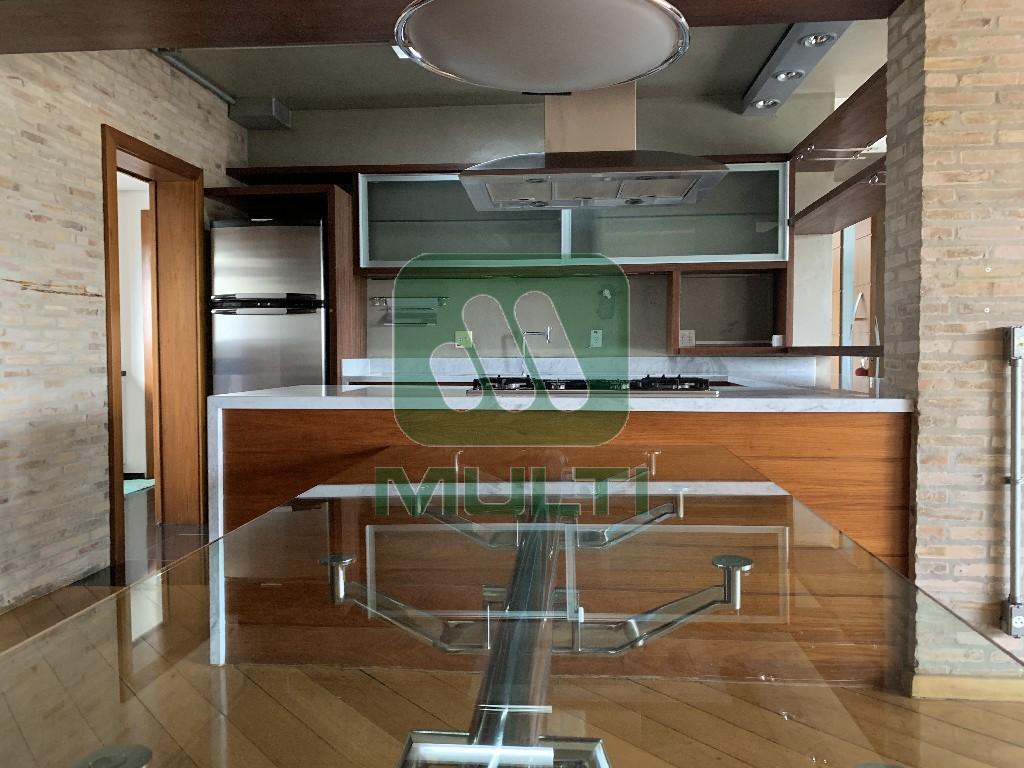 Apartamento à venda com 2 quartos, 300m² - Foto 18