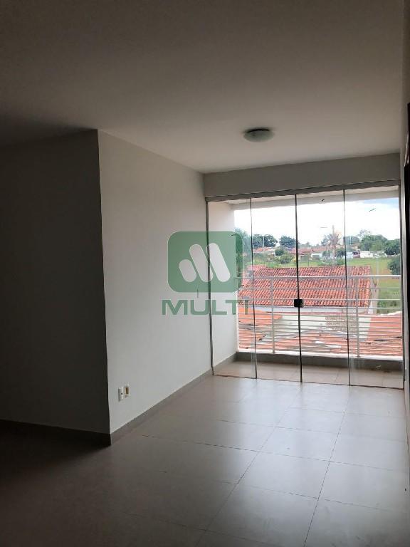 Apartamento à venda com 3 quartos, 82m² - Foto 1